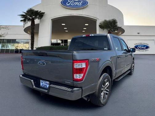 CARBONIZED GRAY METALLIC 2023 Ford F-150 XL