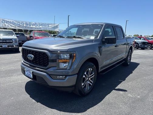 CARBONIZED GRAY METALLIC 2023 Ford F-150 XL
