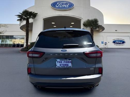 CARBONIZED GRAY METALLIC 2024 Ford Escape ST-LINE
