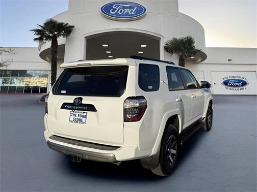 2024 Toyota 4Runner TRD OFF ROAD