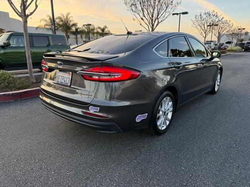 2019 Ford Fusion Energi TITANIUM