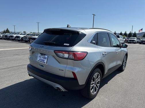 ICONIC SILVER 2021 Ford Escape SEL