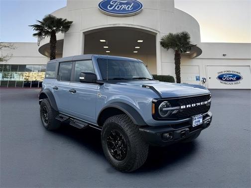 2023 Ford Bronco WILDTRAK