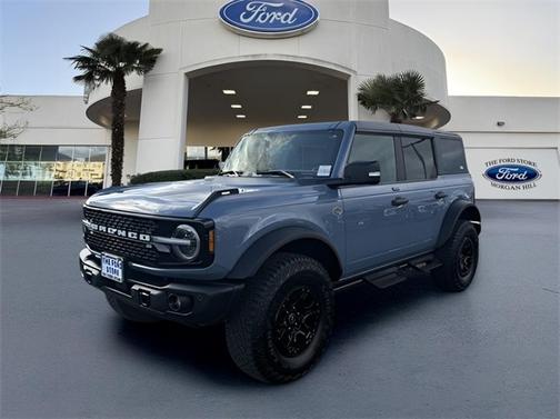 2023 Ford Bronco WILDTRAK
