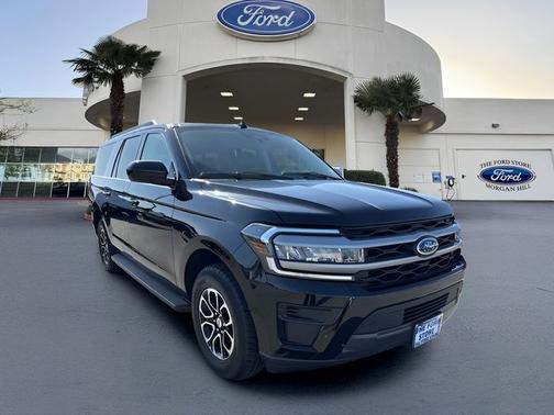 AGATE BLACK METALLIC 2024 Ford Expedition XLT