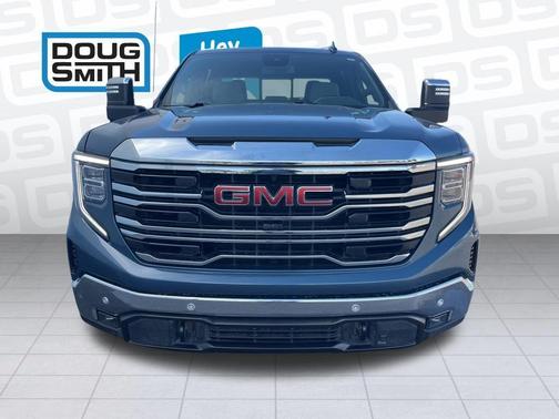Metallic 2024 GMC Sierra 1500 SLT