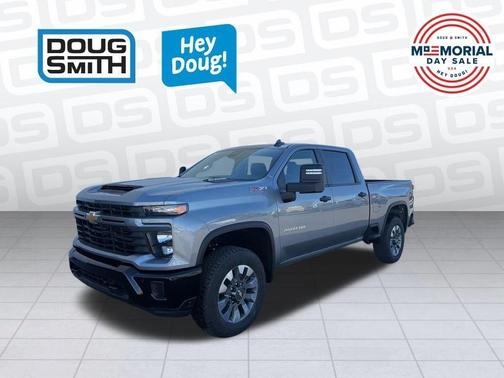 Sterling Gray Metallic 2026 Chevrolet Silverado 2500 Custom