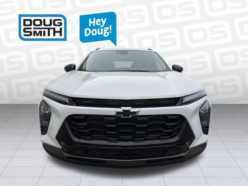 Summit White 2026 Chevrolet Trax ACTIV