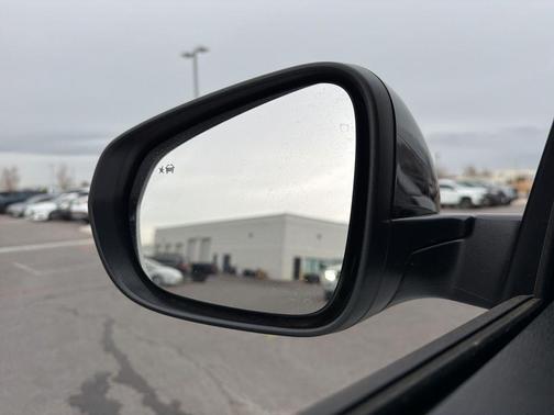 Summit White 2026 Chevrolet Trax ACTIV