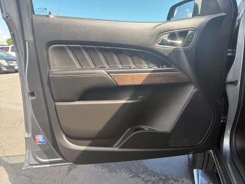 Satin Steel Metallic 2022 GMC Canyon Denali