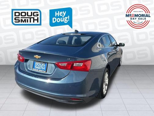 Lakeshore Blue Metallic 2024 Chevrolet Malibu LT