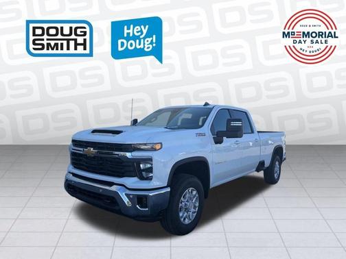 Summit White 2026 Chevrolet Silverado 3500 LT