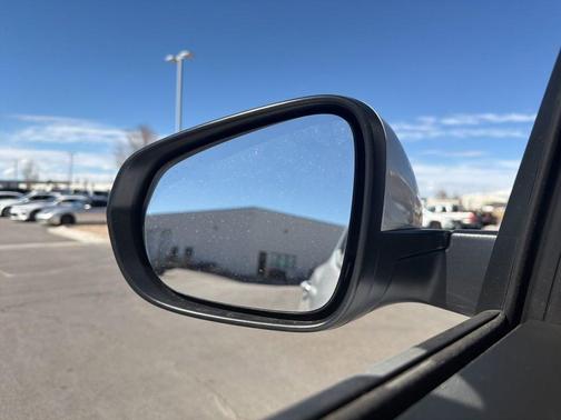 Summit White 2026 Chevrolet Trailblazer LT