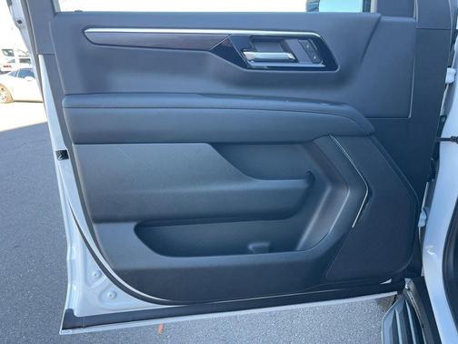 Summit White 2026 Chevrolet Tahoe LS