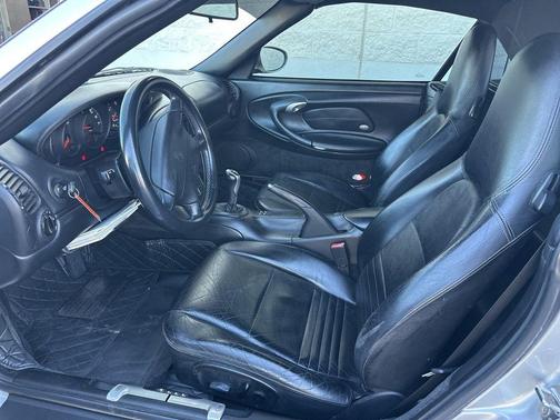 Silver 2000 Porsche 911 Carrera Cabriolet