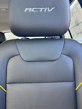 White Sand 2026 Chevrolet Trax ACTIV