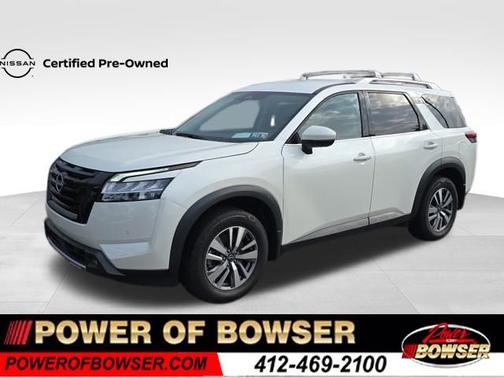 2022 Nissan Pathfinder SL