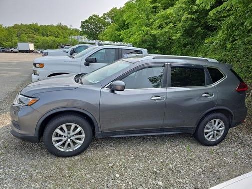 2020 Nissan Rogue SV