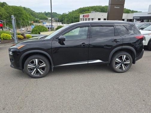 2022 Nissan Rogue SL