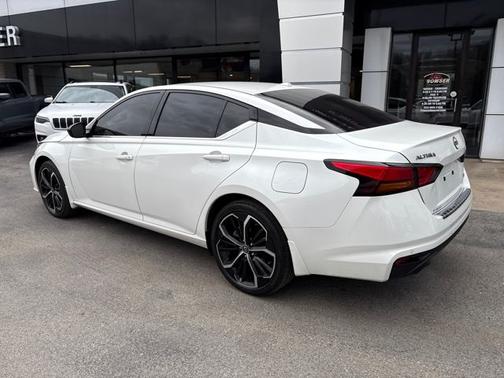 2023 Nissan Altima 2.5 SR
