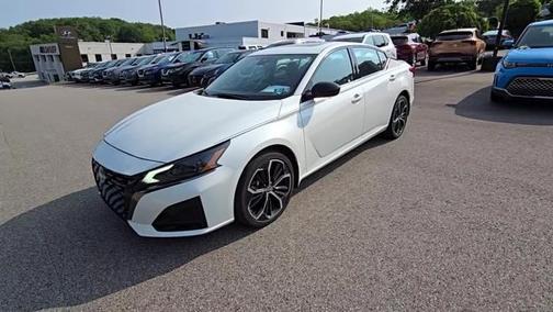 2023 Nissan Altima 2.5 SR