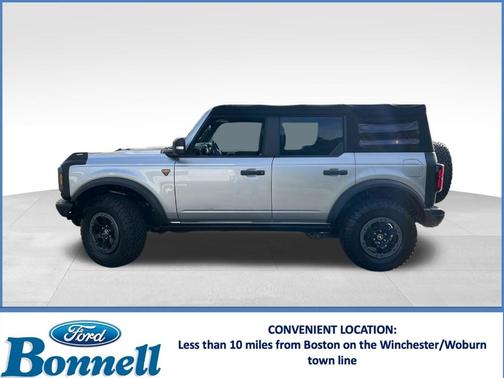Silver Metallic 2021 Ford Bronco Badlands