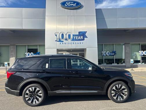 Agate Black Metallic 2026 Ford Explorer Platinum