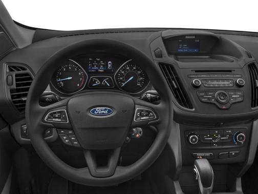 Ruby Red Metallic Tinted Clearcoat 2018 Ford Escape SE
