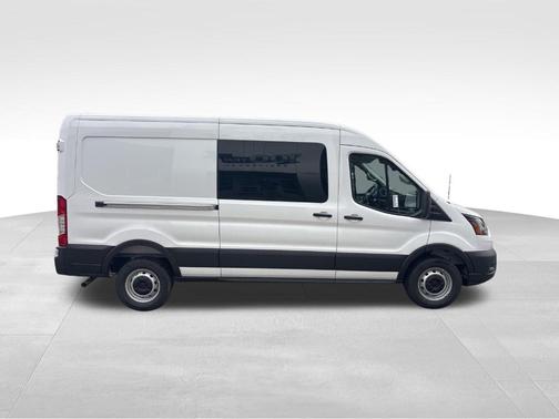 Oxford White 2026 Ford Transit-250 148 WB Medium Roof Cargo