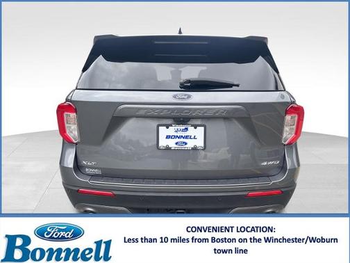 CARBONIZED GRAY METALLIC 2023 Ford Explorer XLT