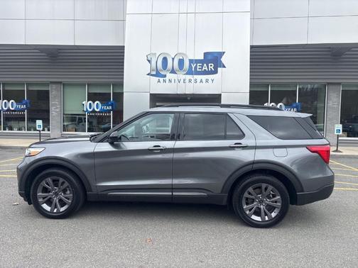 Carbonized Gray Metallic 2023 Ford Explorer XLT