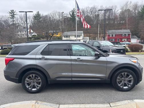 Carbonized Gray Metallic 2023 Ford Explorer XLT