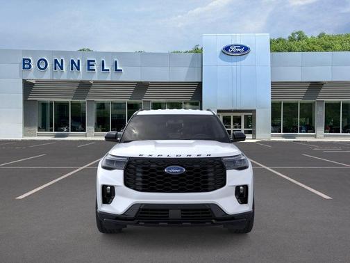 Star White 2026 Ford Explorer ST-Line