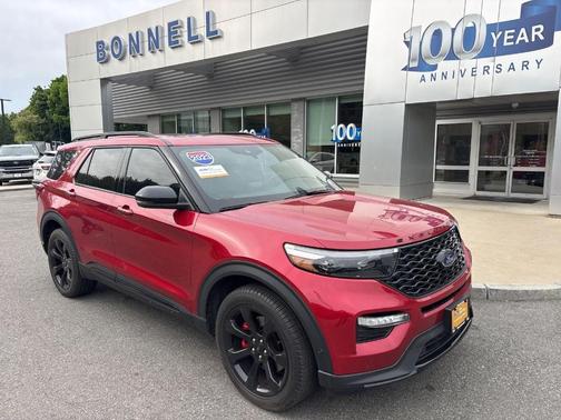 Rapid Red Metallic Tinted Clearcoat 2023 Ford Explorer ST