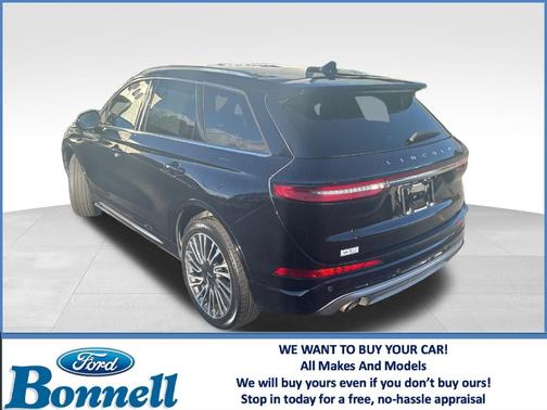 Black Metallic 2022 Lincoln Corsair Reserve
