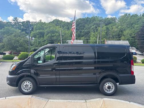 Agate Black Metallic 2026 Ford Transit-250 Base