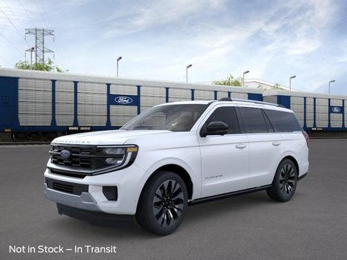 Star White 2026 Ford Expedition Platinum
