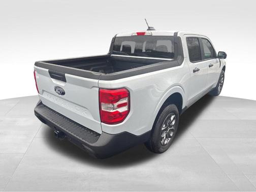 Space White Metallic 2026 Ford Maverick XLT