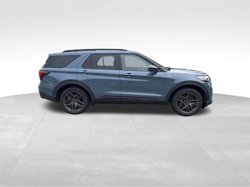 Vapor Blue Metallic 2026 Ford Explorer ST-Line