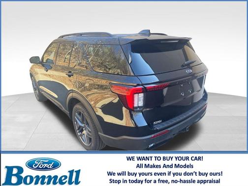 Agate Black Metallic 2026 Ford Explorer ST-Line