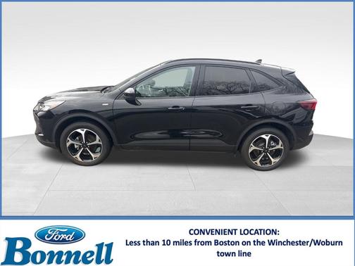 Agate Black Metallic 2025 Ford Escape ST-Line Select