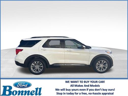 White Metallic 2023 Ford Explorer XLT