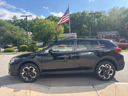 Crystal Black Silica 2021 Subaru Crosstrek Limited