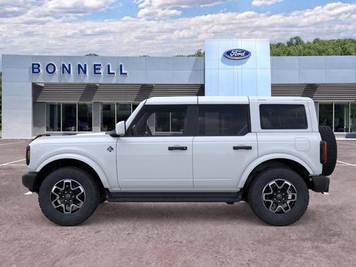 Oxford White 2026 Ford Bronco Outer Banks