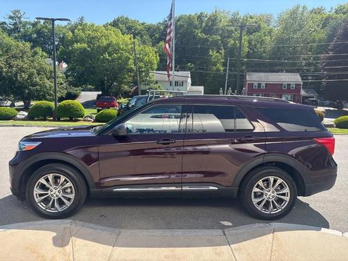 Jewel Red Metallic 2023 Ford Explorer XLT
