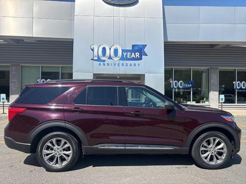 Jewel Red Metallic 2023 Ford Explorer XLT