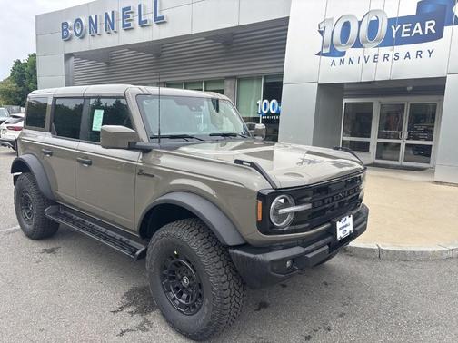 Gray 2026 Ford Bronco Outer Banks