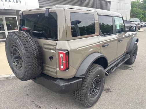 Gray 2026 Ford Bronco Outer Banks