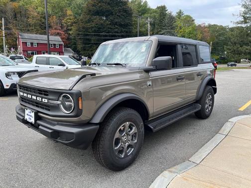 Gray 2026 Ford Bronco Big Bend