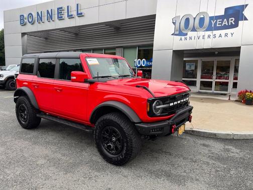 Race Red 2023 Ford Bronco Outer Banks